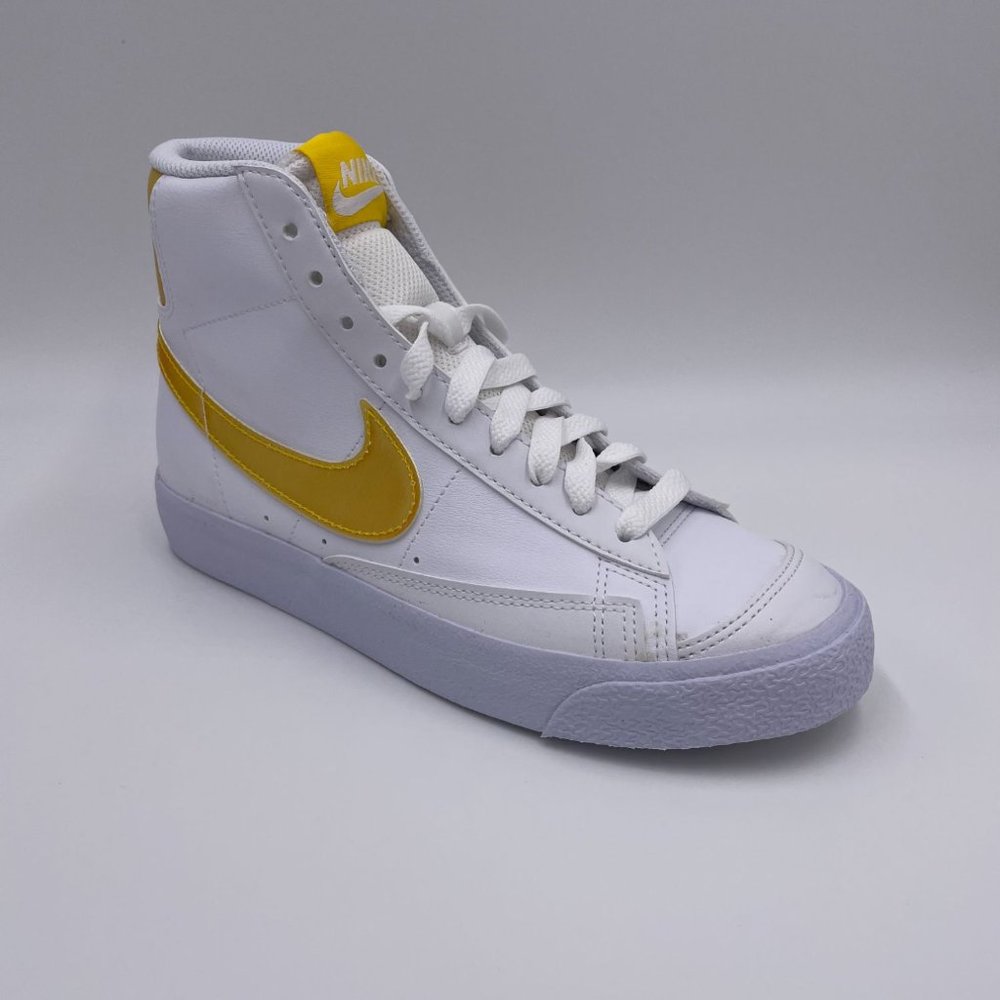 Nike Blazer Mid  White / Yellow Womens Shoes - Picture 7 of 8